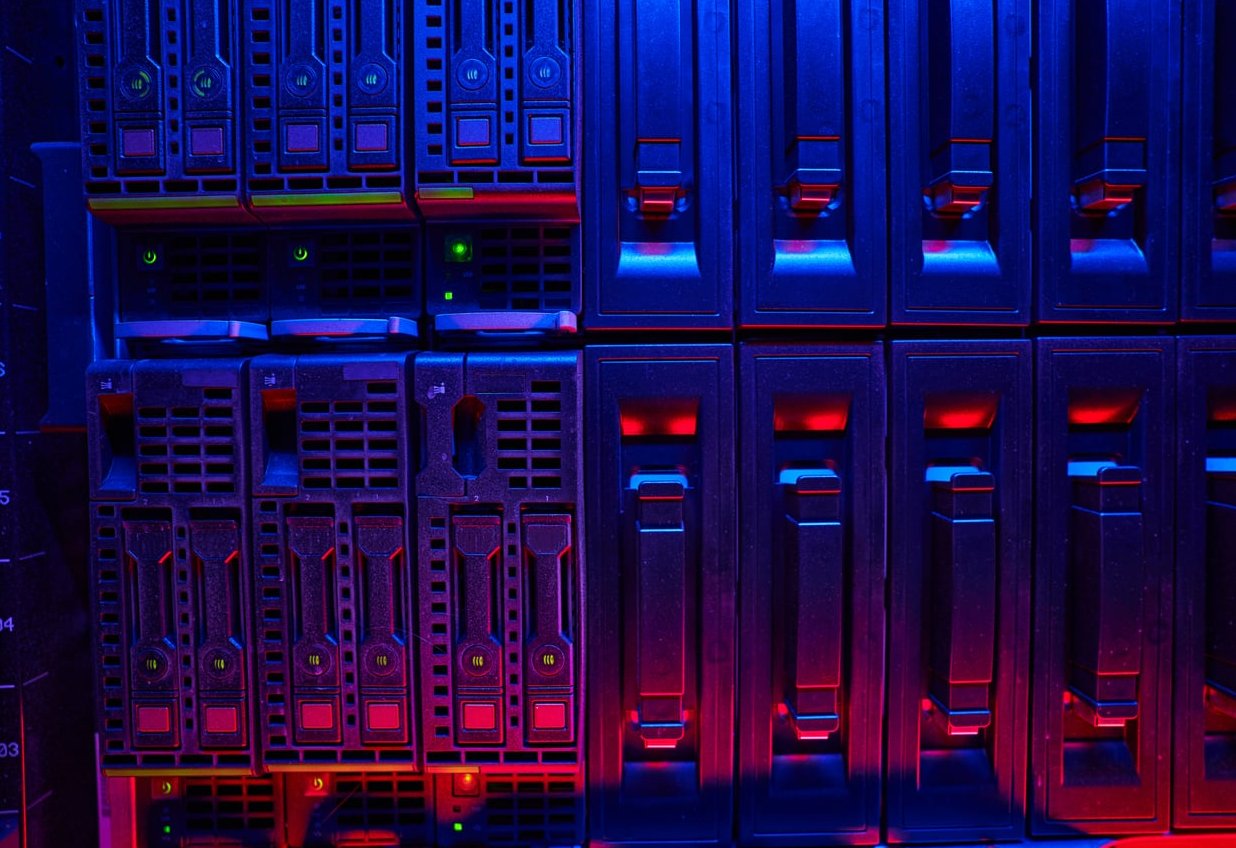 webhook server retry
